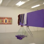 Installation 11.07 mit Damenhosen, 2007